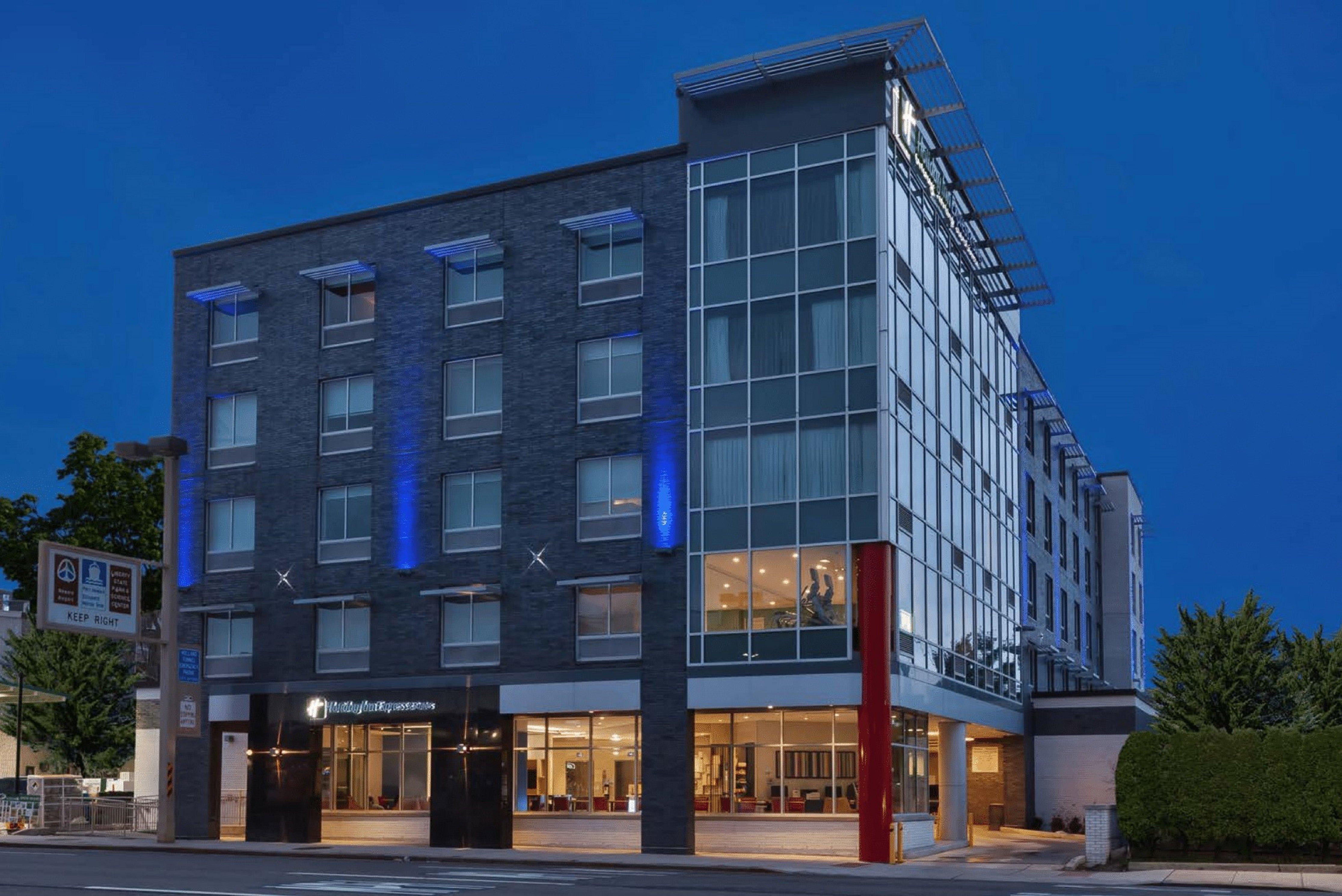Holiday Inn Express & Suites Jersey City - Holland Tunnel By Ihg Εξωτερικό φωτογραφία